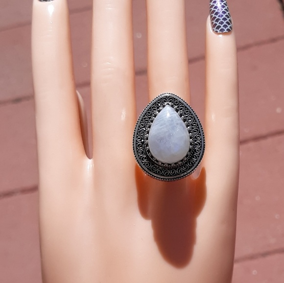 New Amazing Rainbow Moonstone 925 Silver Ring. - Picture 6 of 8